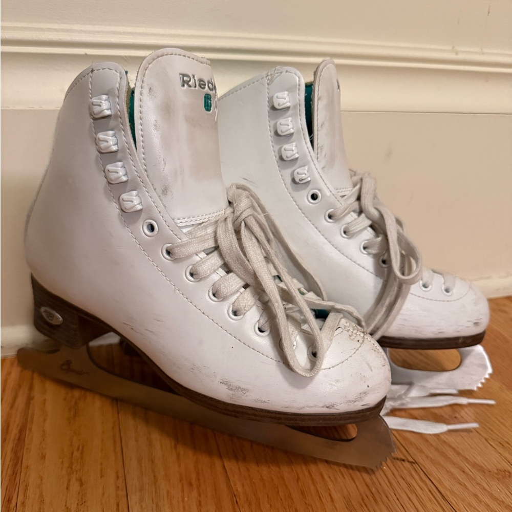 Riedell Opal Girls Ice Skates